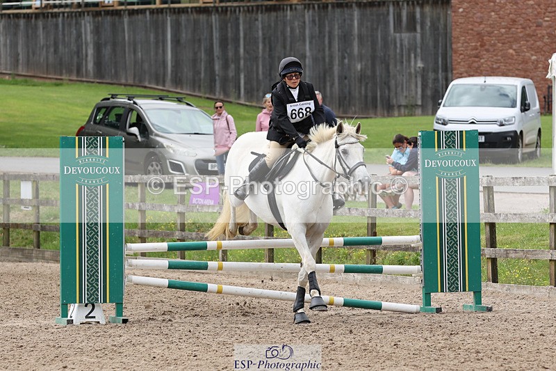 240804-151256-16345 - 668-Sue_Carter-ARDCOLM_LASS