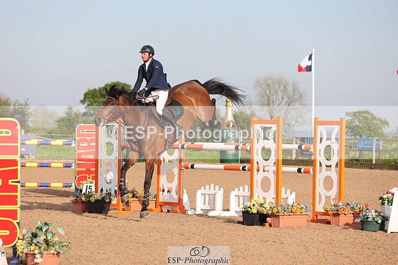 240511A-183347-15869 - Cls 39 Chard Equ Derby