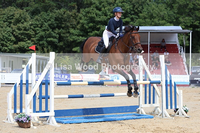 3E7A1746 - Class 8: Senior Newcomers/1.10m open