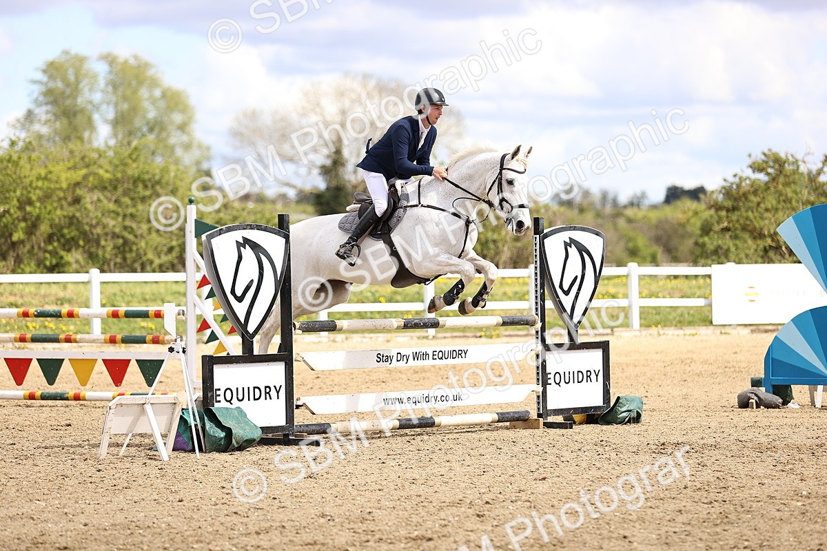 SBM_003796 - Class 16 - Senior Discovery - 1.00m