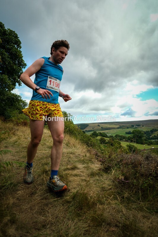 DSCF5242 - Reeth Fell race seniors