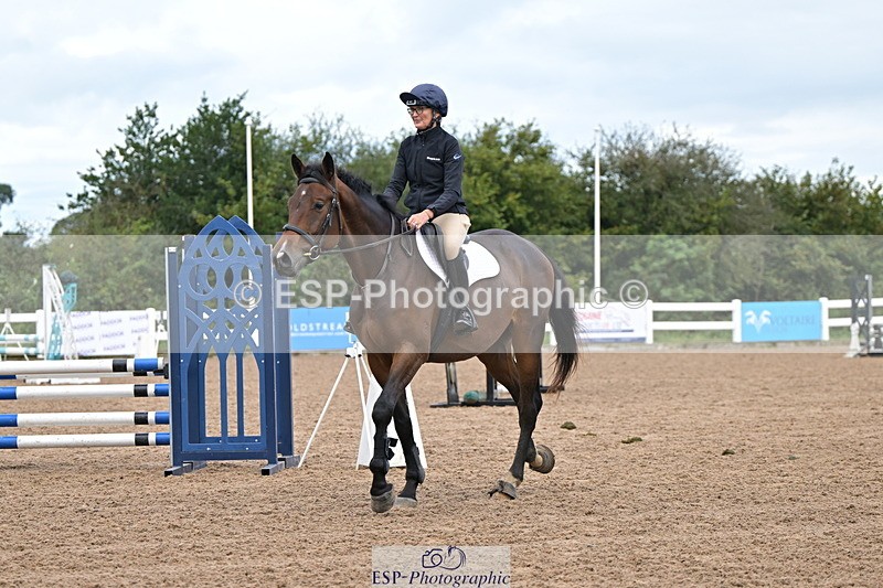 240925A-101529-00029 - Clear Round