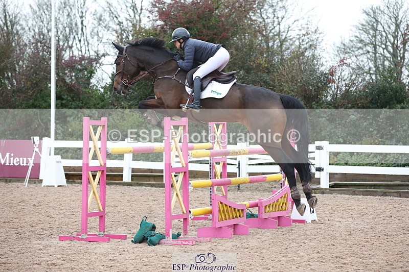 231112A-145658-05077 - Cls 21 Foxhunter & 1.20m Open