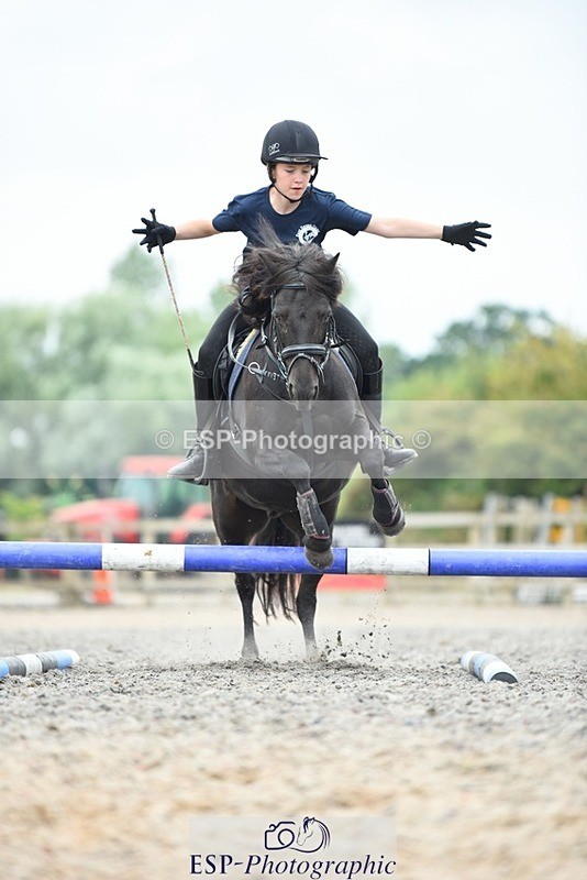 230817-112258-01940 - Kay's 2nd Group - Arena