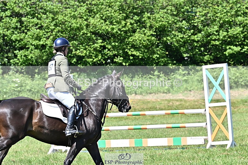 250522B-121250-01962 - 157-SHANNONDALE.LUIGI-Lizzie.Luxton