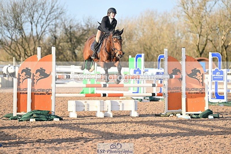 231210A-143636-02792 - Cls 21 Foxhunter & 1.20m Open