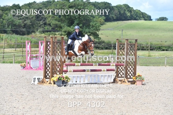 BPP_4302 - CLASS 18 SUN Stepping Stones 128/ 138cms Handicap