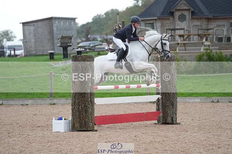 250920-121852-01234 - Cls 10 Pony Foxhunter and 1.10m