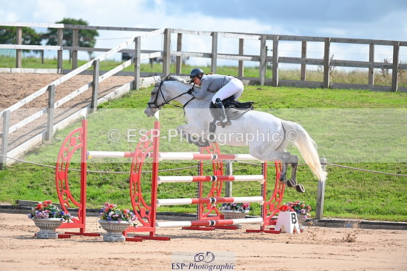 230721A-104534-05429_Cls 6 2 Star Medium 135m - 075-902-3050