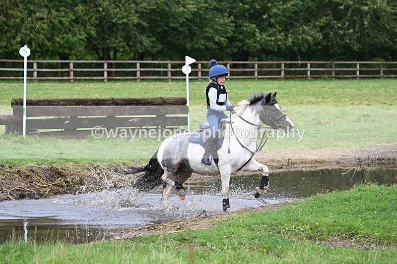 WJ6_3003 - Time at Photographer 11:01 to 11:20