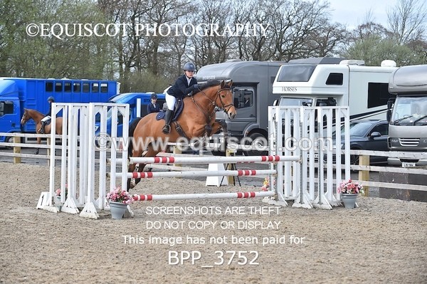 BPP_3752 - CLASS 3 Senior Discovery/ 1m Open