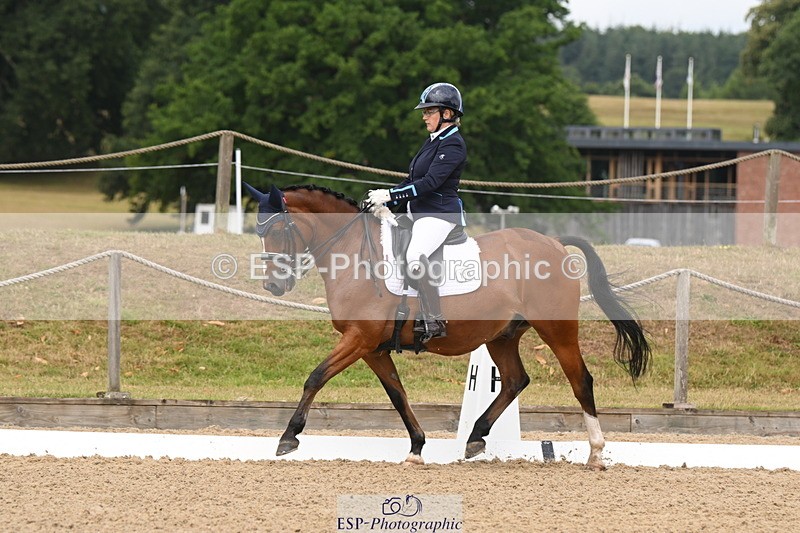 250720A-113303-09863 - 170-Alison.Luscombe-BB.Chambery