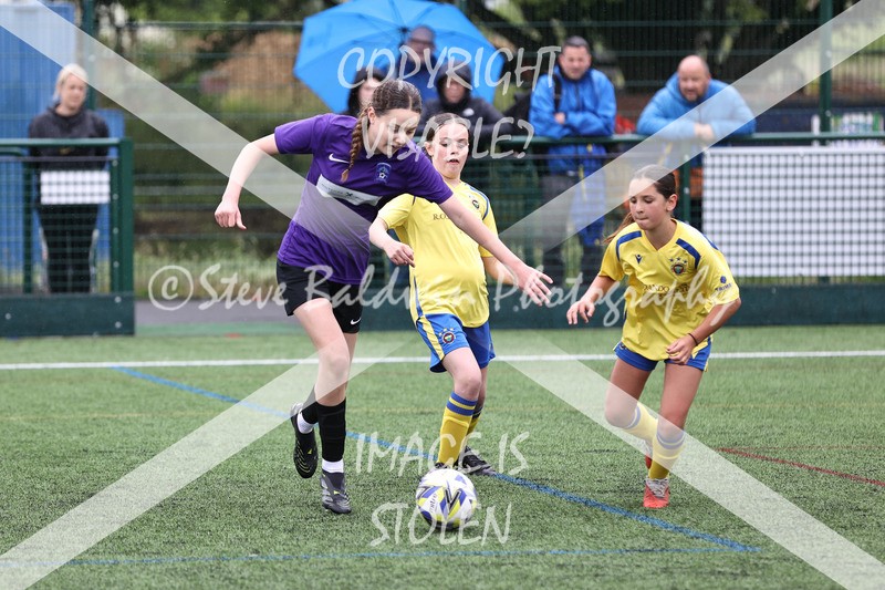 1DX32613 - Sat 6th U12 Girls