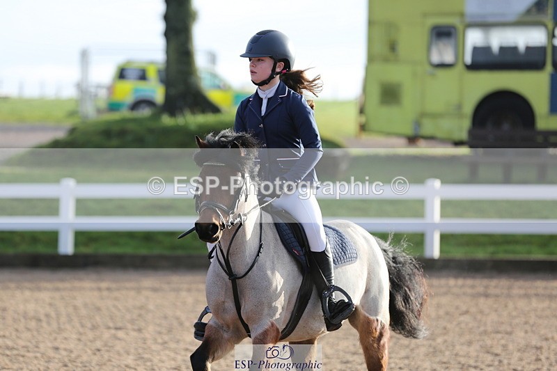 240211A-095936-01684 - Cls 1 Pony Intro 70cm