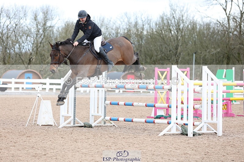 240223A-140518-01805 - Cls 5 Newcomers and 1.10m Open