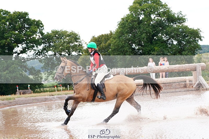 250802A-131212-04707 - A-036-Ottilie.de.Rouet-SILVERSPRINGS.CHATTERBOX