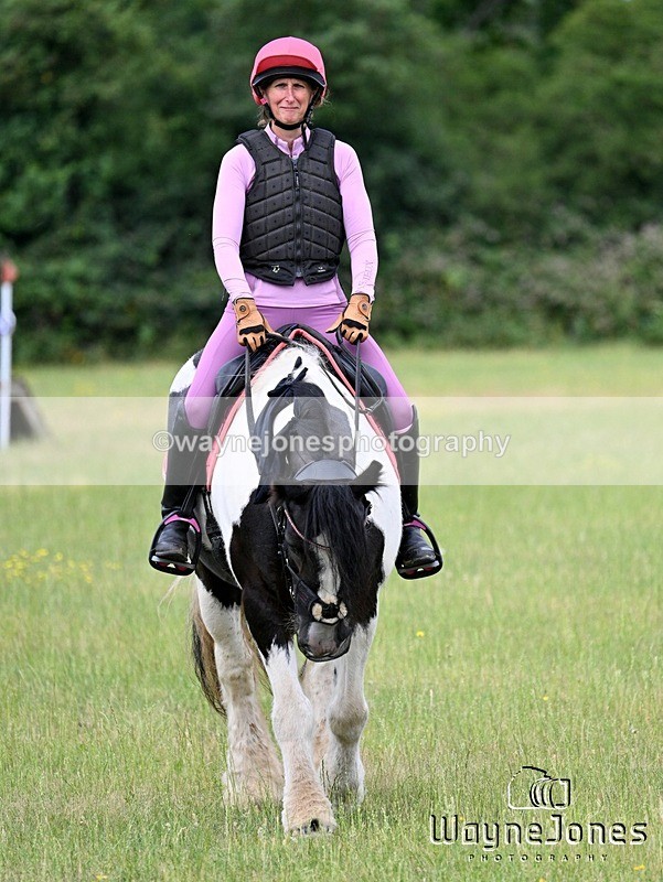 WJ7_8703 - Kellie Jade Ellie XC training with Kelly Harris 28-06-26