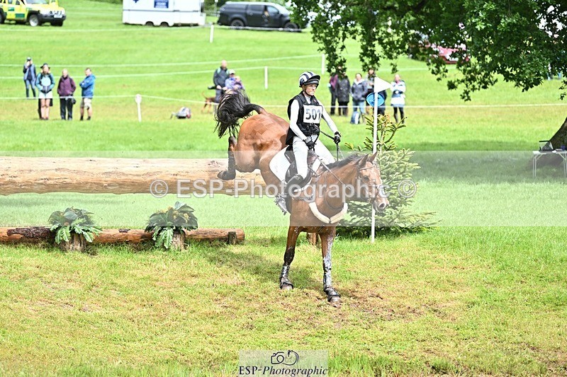 240526-141643-23860 - 501-BRUNO_FG-Edie_Campbell