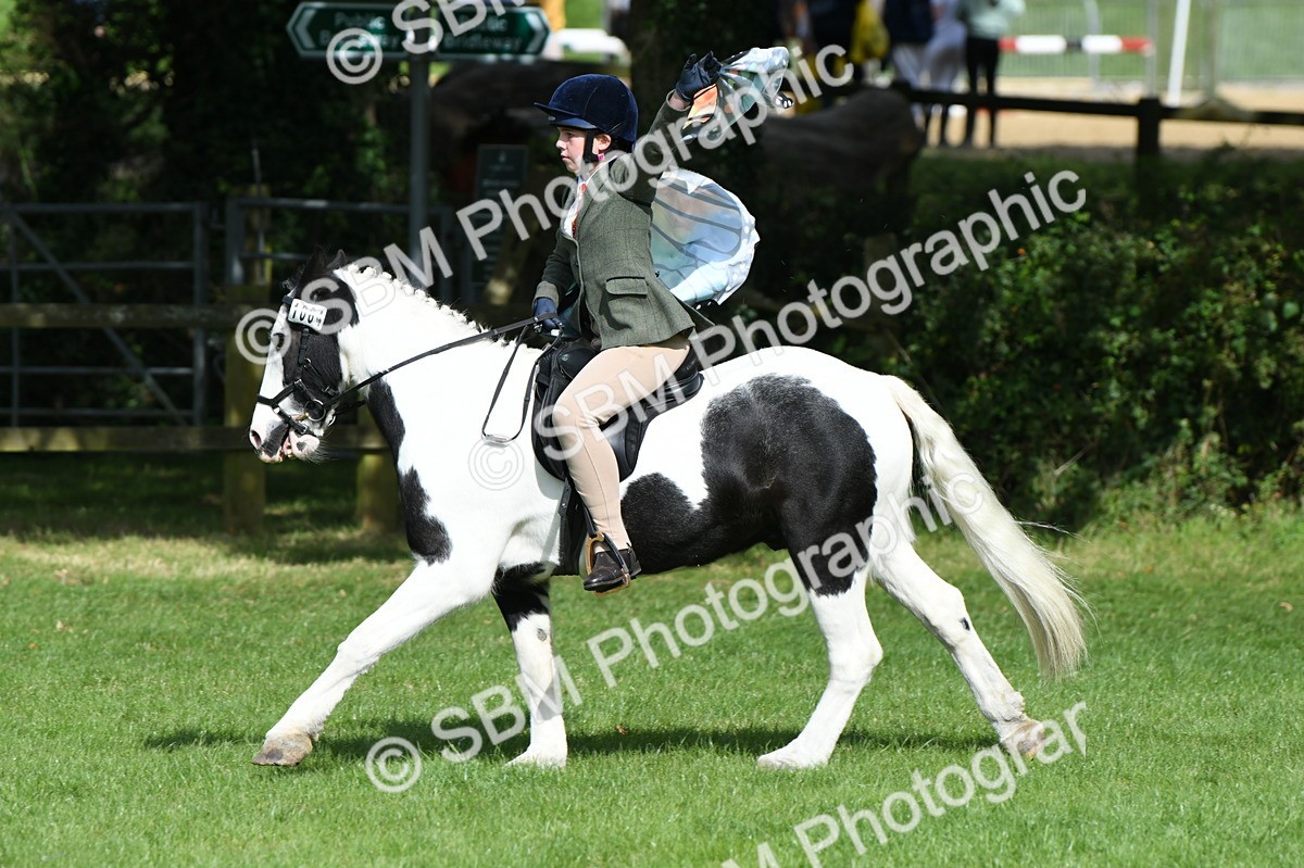 SBM_46990 - S12 - Family Horse & Pony