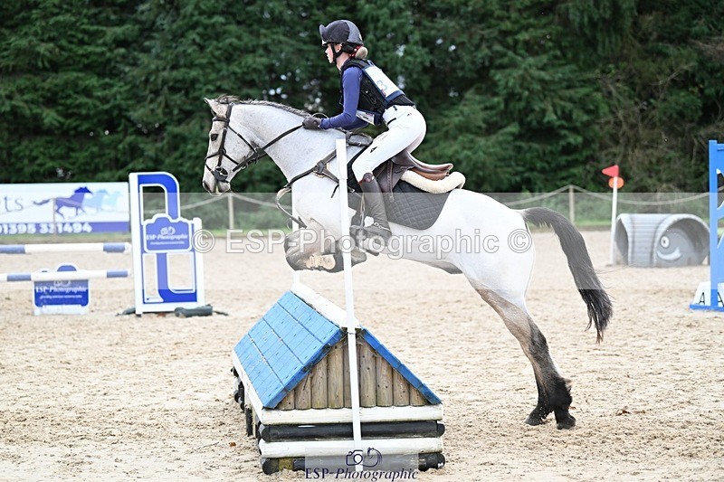 241117-145056-04740 - Cls 3 90-95cm 14.00 to 15.00