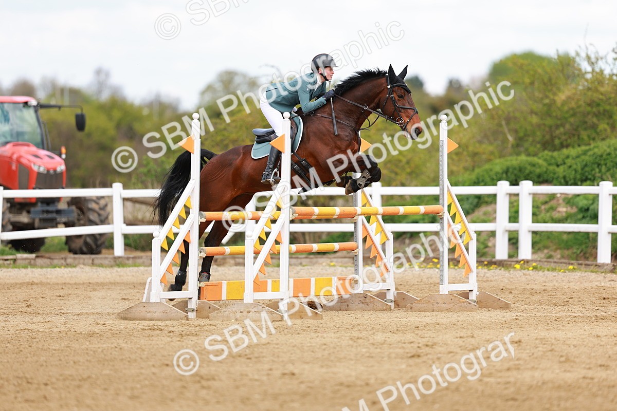 SBM_002241 - Class 4 - Senior Newcomers - 1.10m