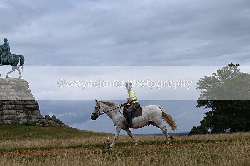 DSC_6191 - Time at Statue 12:17 to 12:44