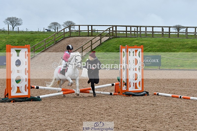 240402A-140254-00014 - 50cm Clear Round