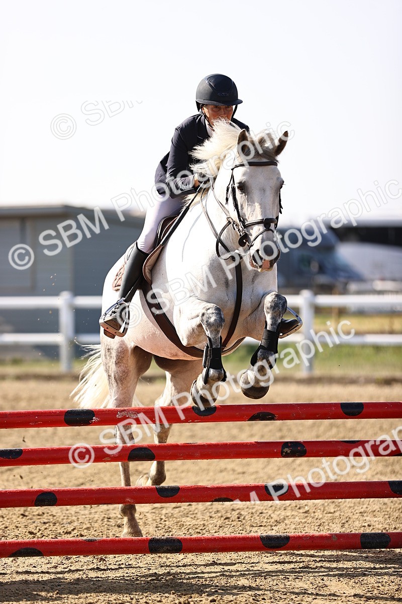SBM_005527 - Class 8 - Clear Round