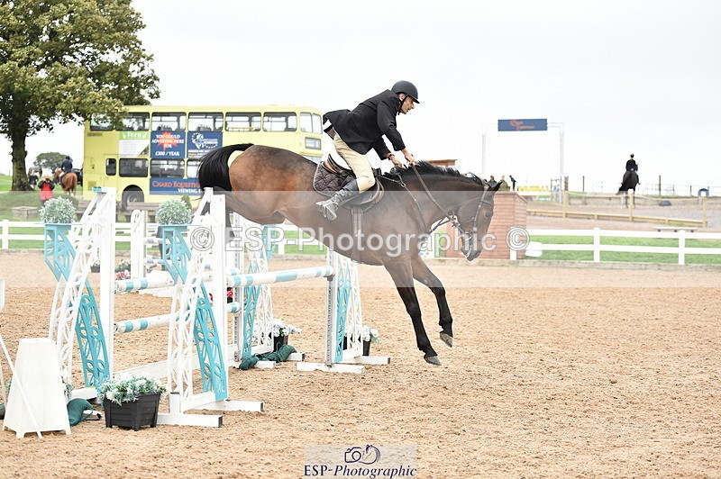 231013A-131124-01732 - Cls 3 1.05m Amateur Quali