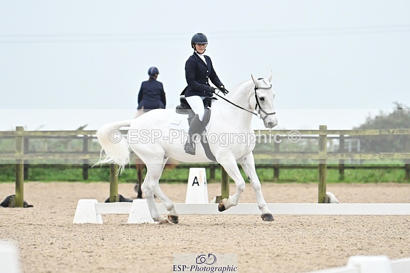 241103-141052-01887 - Novice 1 - 13.10 to 14.34