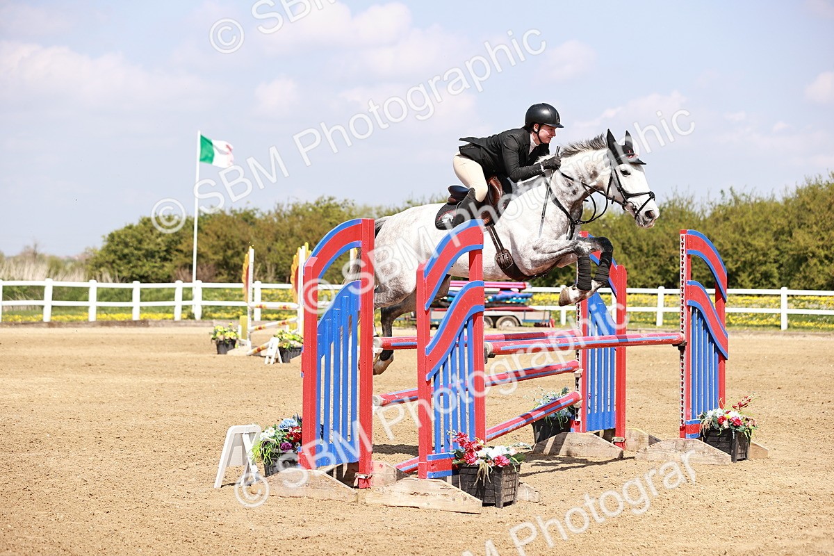  - Class 23 - Senior 1.05m
