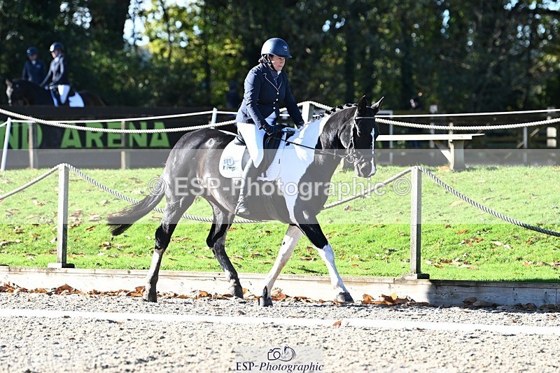 231110-104404-00176 - Cls 2 Prelim 17(a)Q