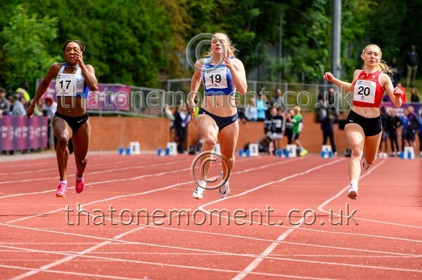 Lbro25-920527 - Set One