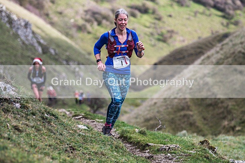 Litton-684 - Litton Christmas Cracker Fell Race (Limestone Series) Sunday 14th December 2025