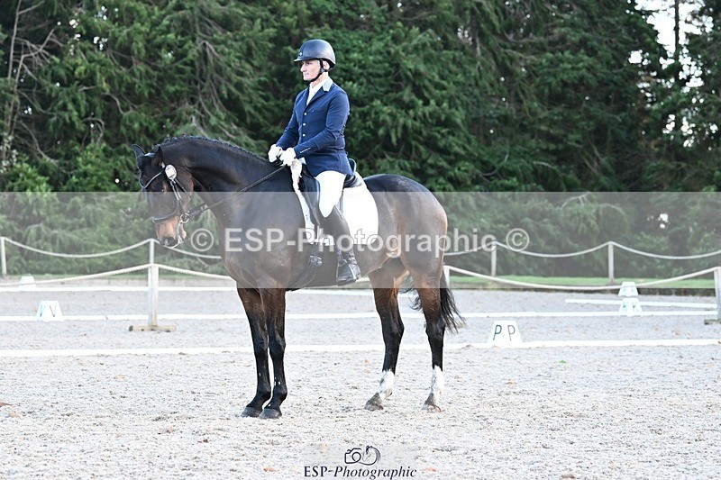 231110-133739-00999 - Cls 4 Novice 39Q