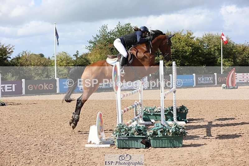 250913-142421-07360 - Cls 25 1.05m Amateur Quali