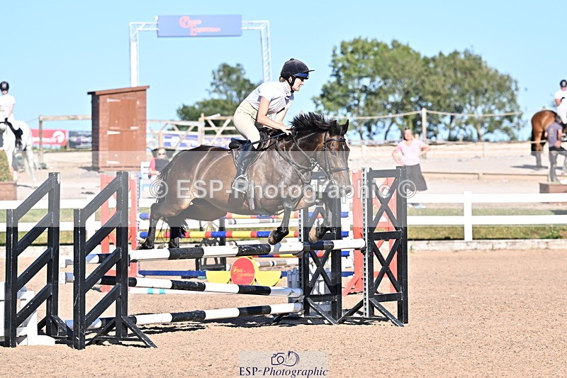 250708A-182704-00529 - 90cm Classes