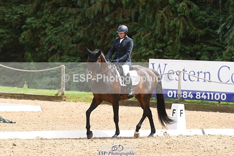 250720A-142536-11756 - 060-Anne.Shrubshall-Hfradin