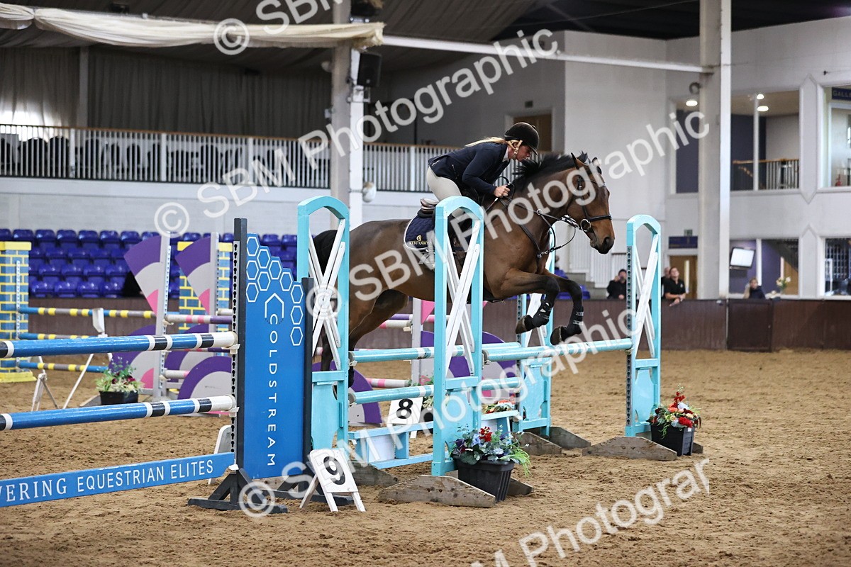 SBM_001828 - Class 4 - Senior Newcomers - 1.10m Open