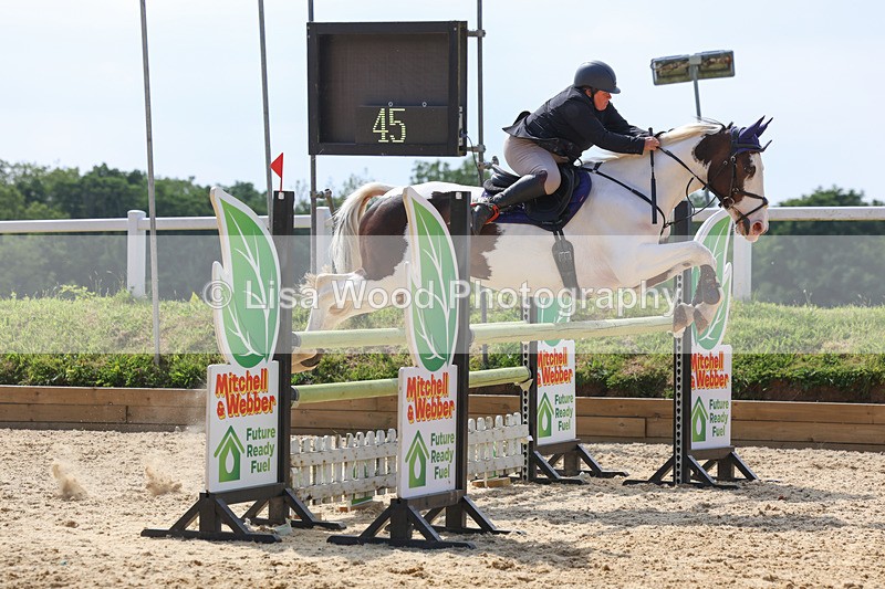 3E7A1283 - Class 14: Senior 1.15m Open