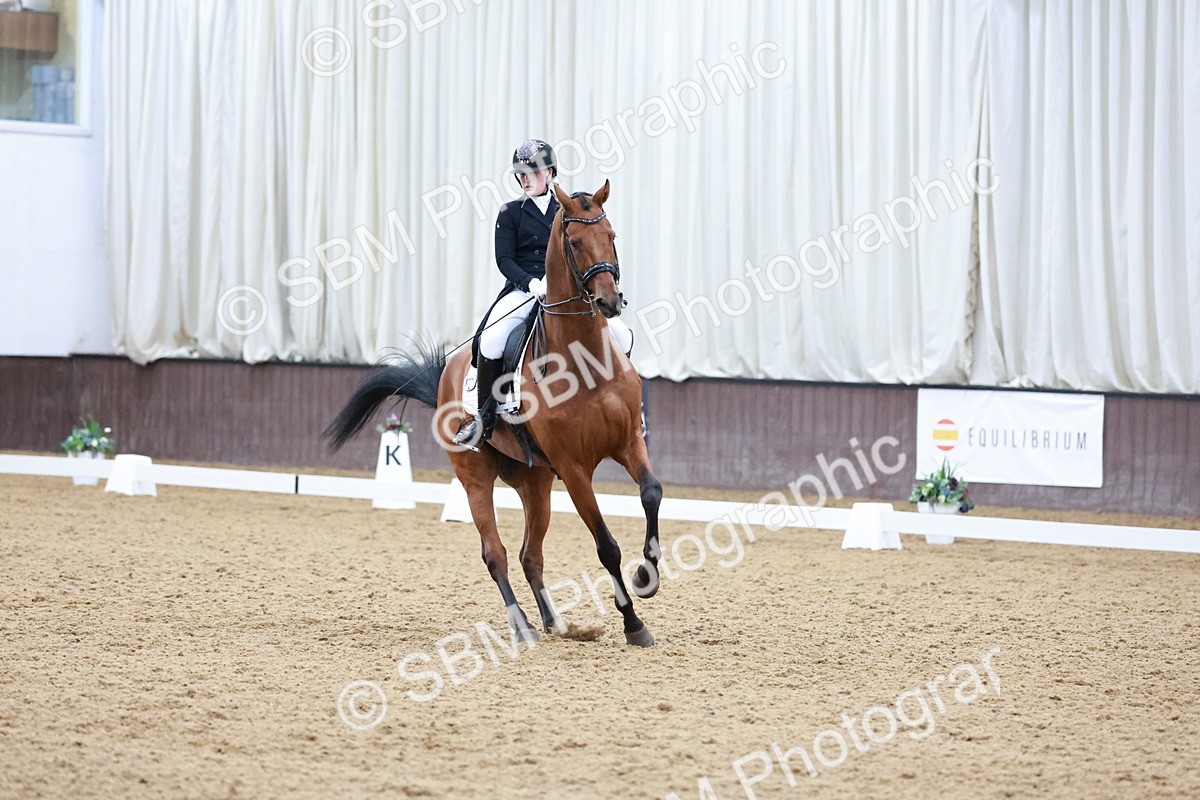 SBM_021067 - Class 13 - FEI INT I - 16.26-17.14