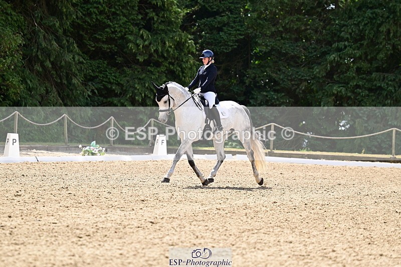 260802A-114424-05937 - Novice Silver break- end