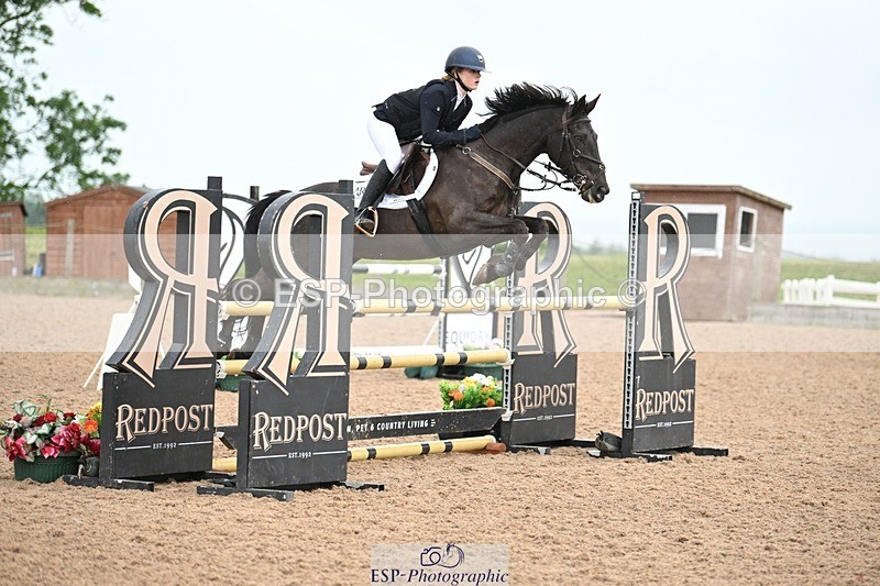 250607-130700-01155 - Cls 13 Pony Foxhunter and 1.10m