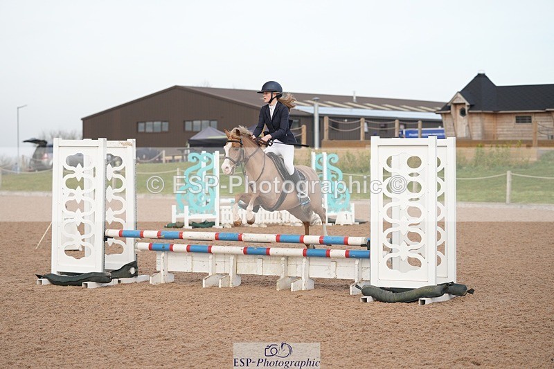 250308-095432-00142 - Cls 3 Pony Intro 70cm