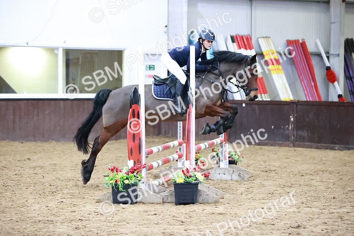 SBM_000121 - Class 1 - Pony Intro 70cm