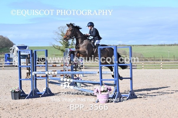 BPP_3566 - CLASS 6 Senior Discovery/ 1m Open