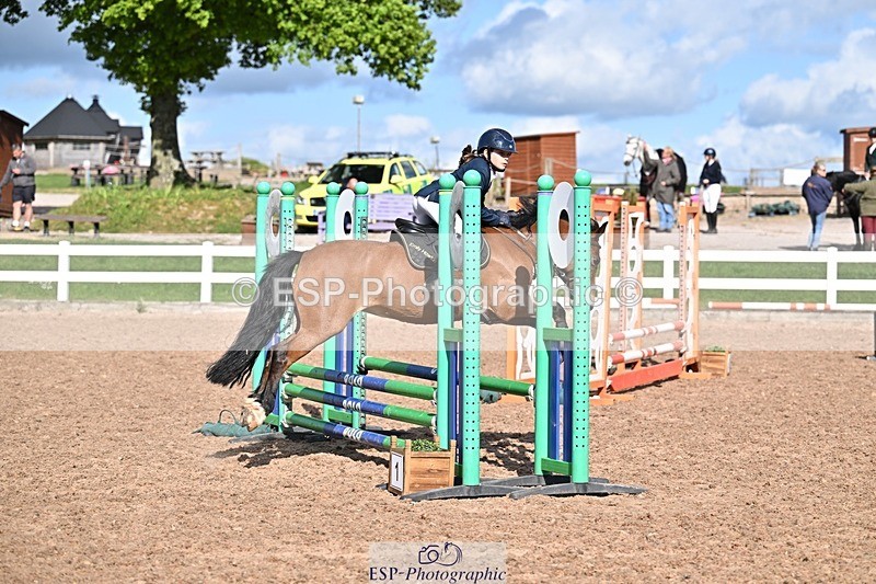 260512-170827-00298 - 70cm Classes