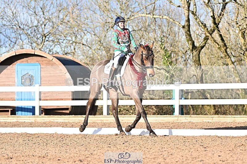 241214-124046-01665 - 106-Tyler.Bradshaw-Mexx