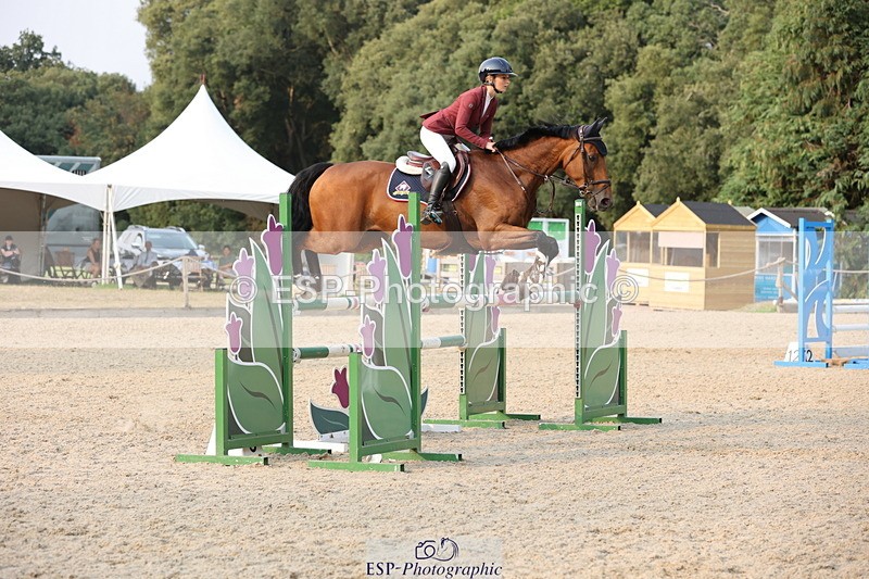 250816A-181112-03301 - Cls 11 Snr Foxhunter