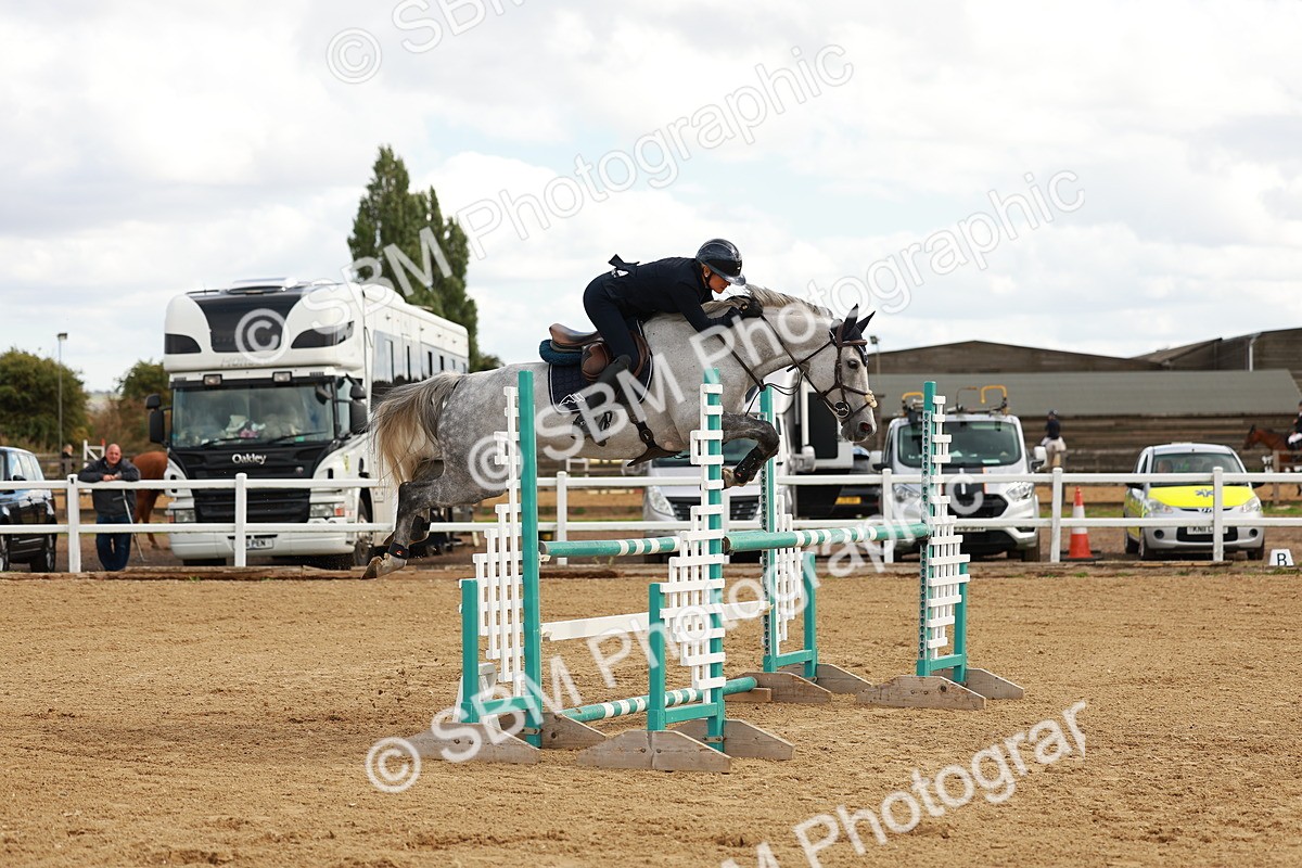 SBM_001338 - Class 4 - Senior Newcomers - 1.10m